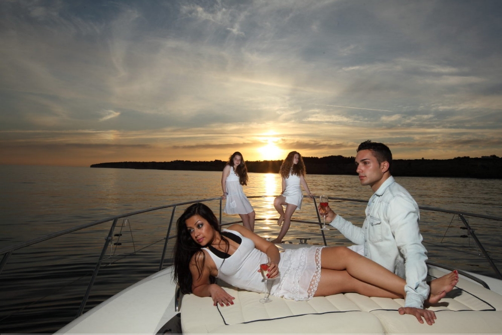 Luxury Sunset Cruise - Vilamoura Luxury Yacht
